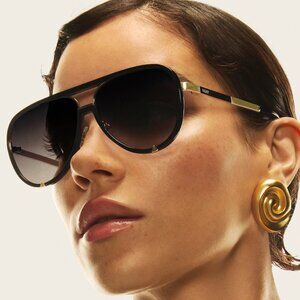 QUAY High Profile Aviator WOMEN / MENS Polarized Black Gold  Frame